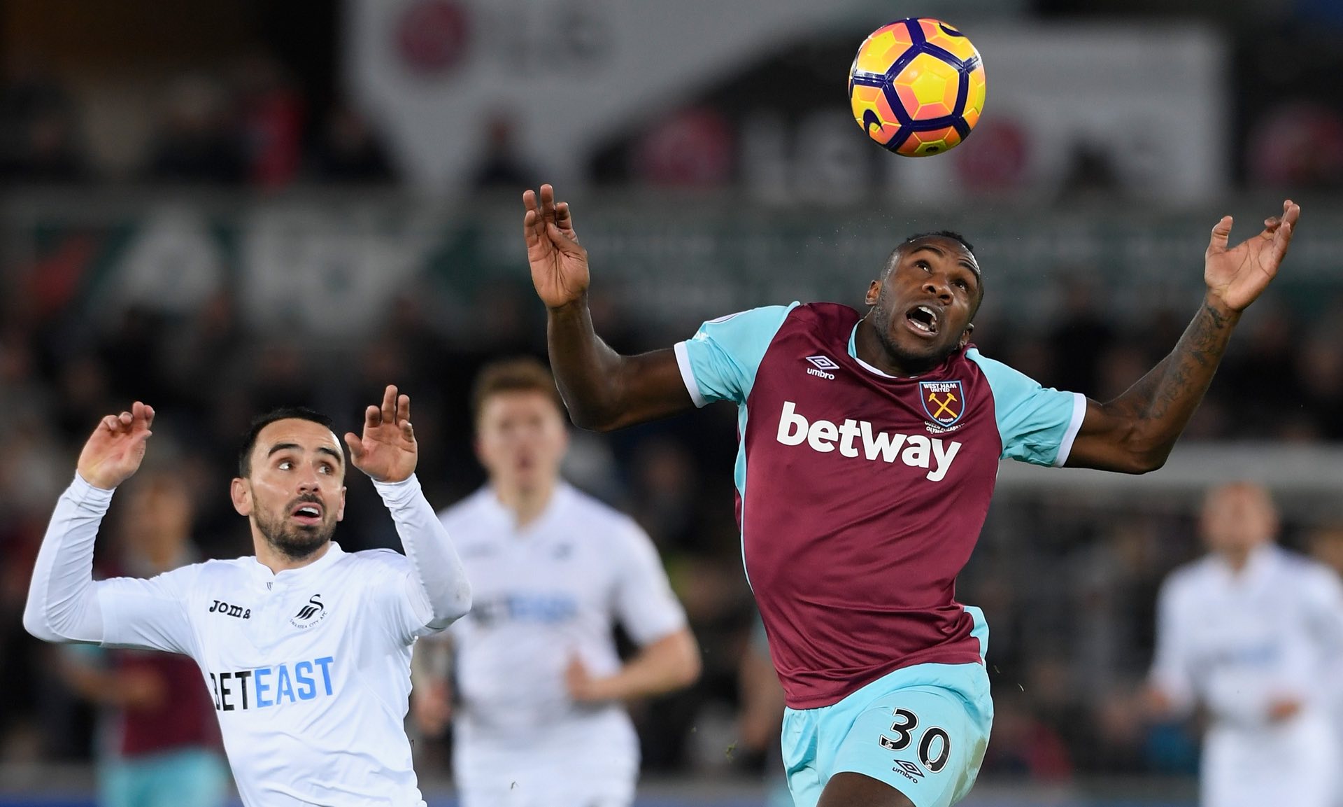 场上死敌场下赚米，皇马的迪亚斯与马竞的格列兹曼合伙开公司.